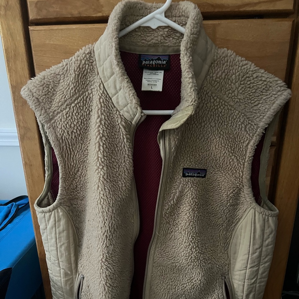 Patagonia women’s fleece vest